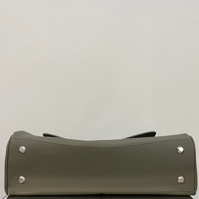 RODEO LARGE BAG 40 IN KHAKI GREEN SMOOTH CALFSKIN SILVER HARDWARE
