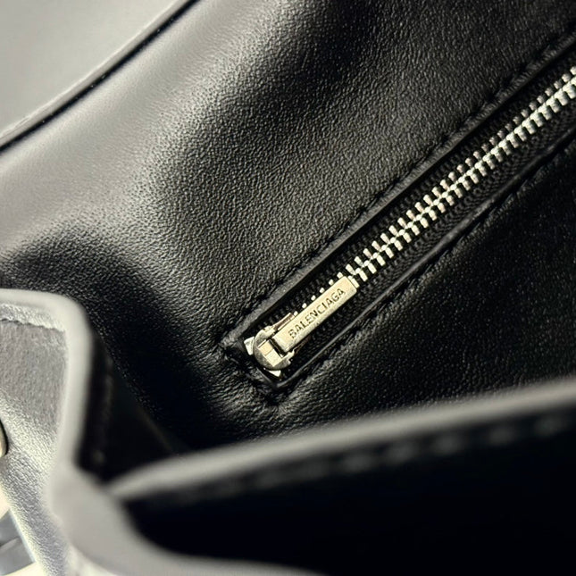 RODEO SMALL BAG 29 IN BLACK SMOOTH CALFSKIN SILVER HARDWARE