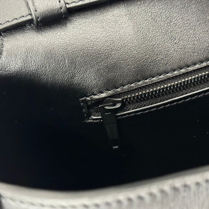 DOWNTOWN S CROSSBODY BAG 30 IN BLACK SOFT LAMBSKIN
