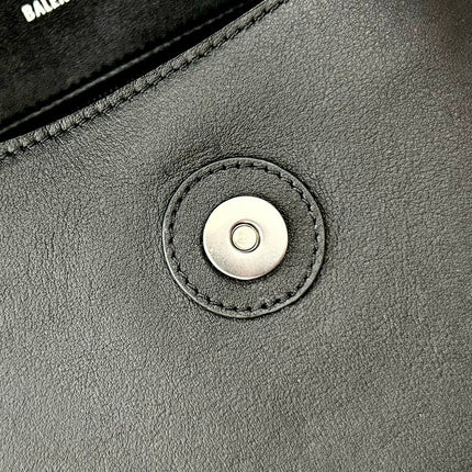 DOWNTOWN S CROSSBODY BAG 30 IN BLACK SOFT LAMBSKIN