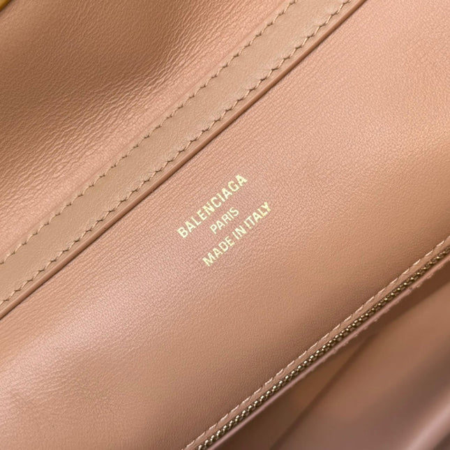 RODEO MEDIUM BAG 35 IN CAMEL BEIGE SMOOTH CALFSKIN GOLD HARDWARE