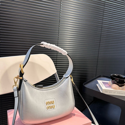 HOBO 22 BAG IN SILVER CALFSKIN