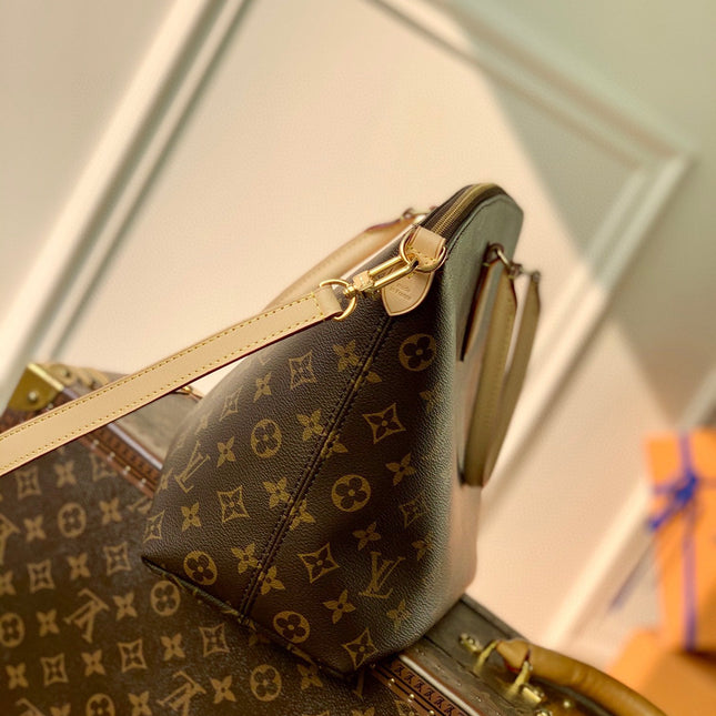 BOÉTIE PM TOTE 31.5 IN BROWN MONOGRAM COATED CANVAS AND CALFSKIN