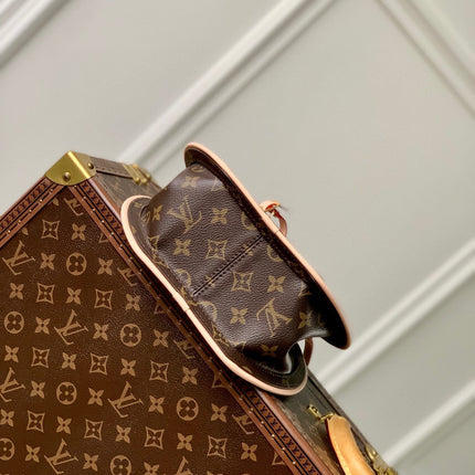 AROUND ME PM 22 IN BROWN MONOGRAM CANVAS