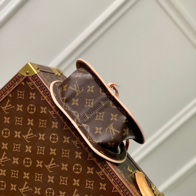 AROUND ME PM 22 IN BROWN MONOGRAM CANVAS