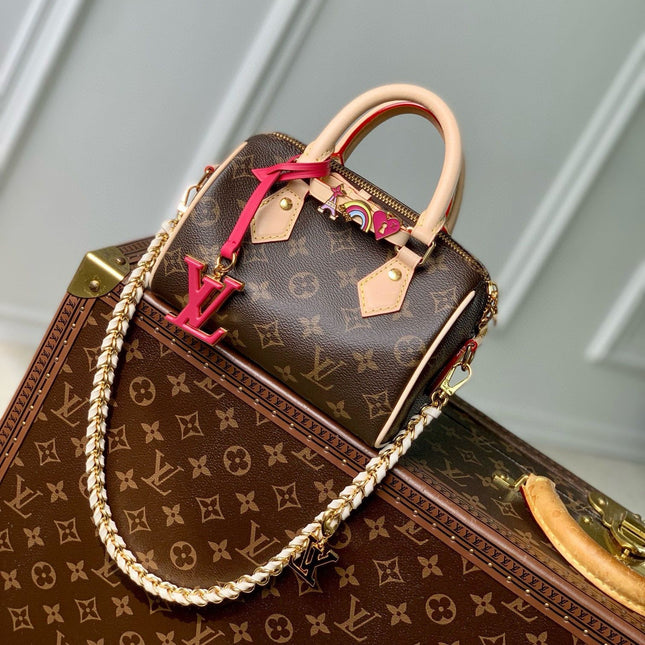 MINI SPEEDY BAG PINK CHARM 18 IN BROWN MONOGRAM DUNE COATED CANVAS