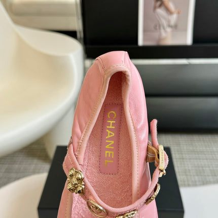 MARY JANE SHOES LIGHT PINK SHEEPSKIN