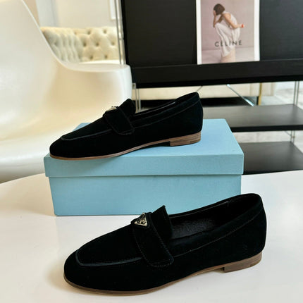 PRA SUEDE LOAFERS PITCH BLACK CALFSKIN