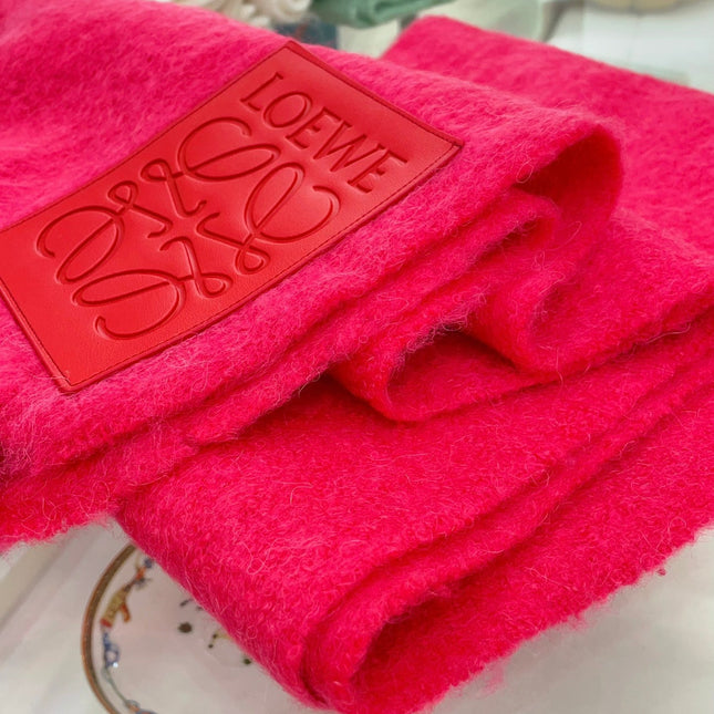 SCARF 200 CM IN CHERRY RED MOHAIR 379800