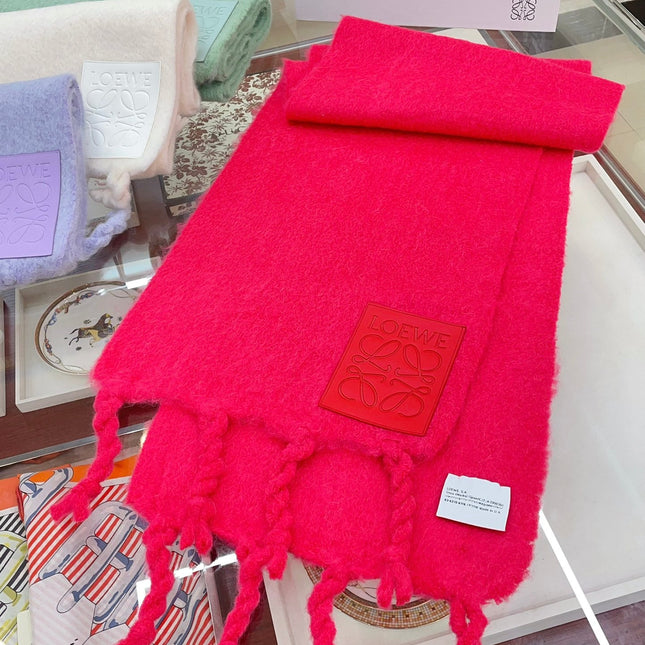 SCARF 200 CM IN CHERRY RED MOHAIR 379800