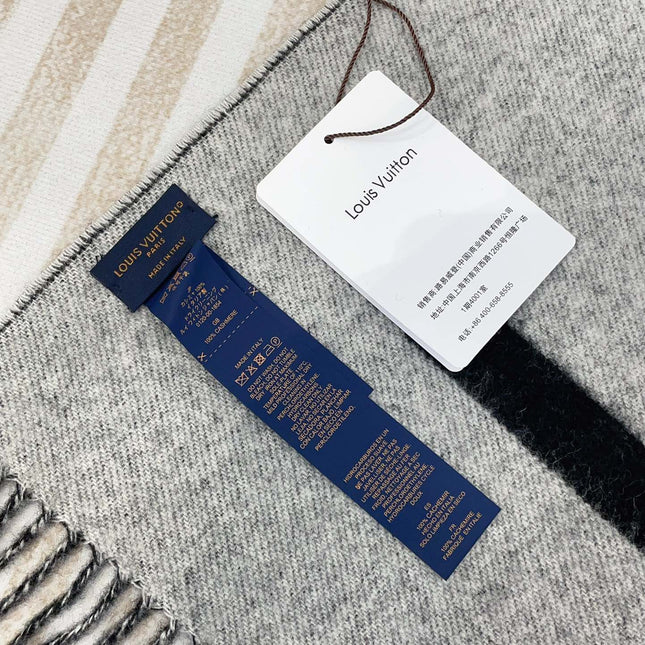 MONOGRAM SCARF 210 CM IN BLACK MIX WHITE CASHMERE 398283