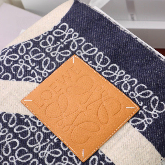 ANAGRAM SCARF 140 CM IN NAVY BLUE WOOL 410215