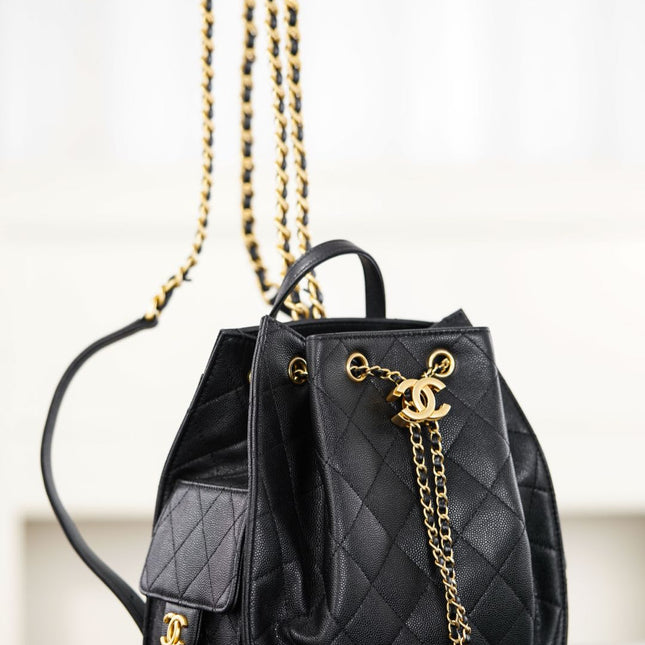 CHANEL 25S GRABRIELLE 23 CM IN BLACK LAMBSKIN WITH GOLD HARDWARE
