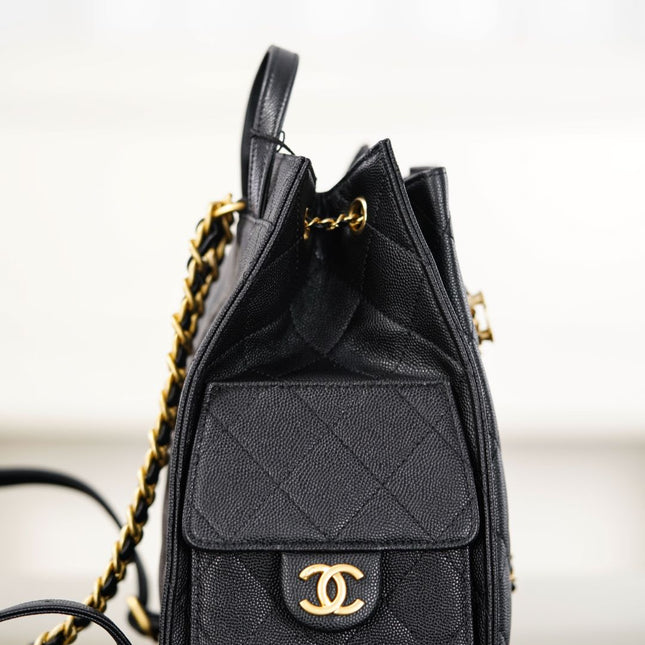 CHANEL 25S GRABRIELLE 23 CM IN BLACK LAMBSKIN WITH GOLD HARDWARE