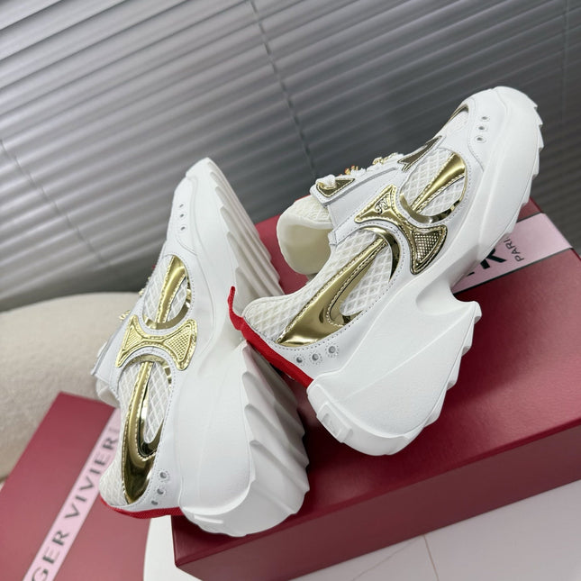 VIV' ON THE RUN SNEAKERS IN GOLD PATENT CALFSKIN AND WHITE FABRIC