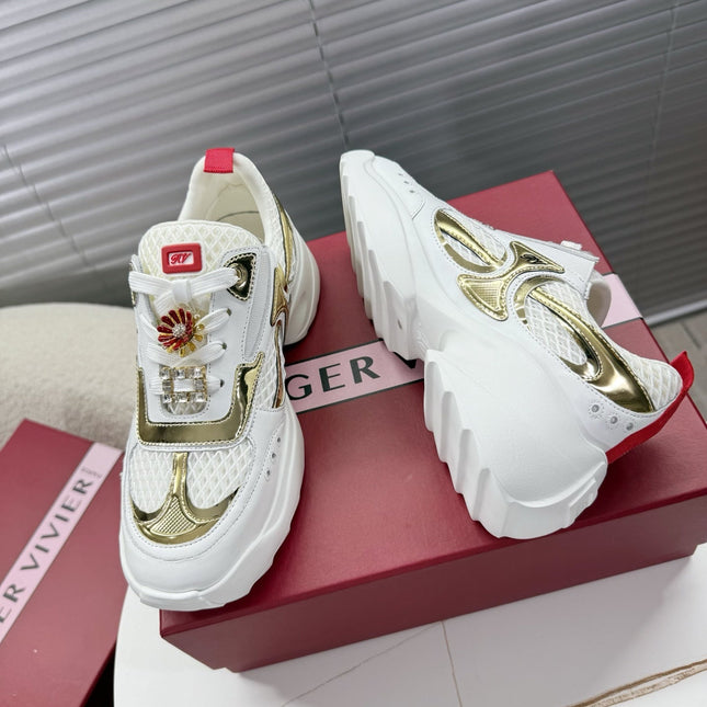 VIV' ON THE RUN SNEAKERS IN GOLD PATENT CALFSKIN AND WHITE FABRIC