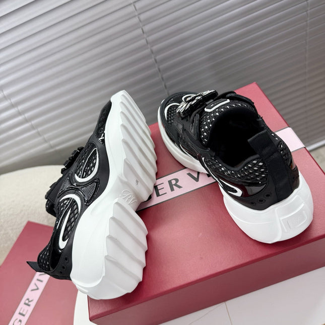 VIV' ON THE RUN SNEAKERS IN BLACK PATENT CALFSKIN AND FABRIC