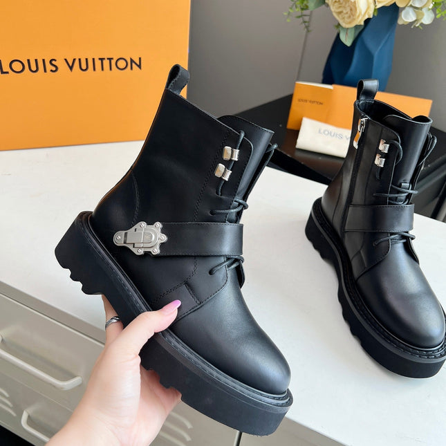 LV WOMEN'S BEAUBOURG ANKLE BOOT IN BLACK CALFSKIN