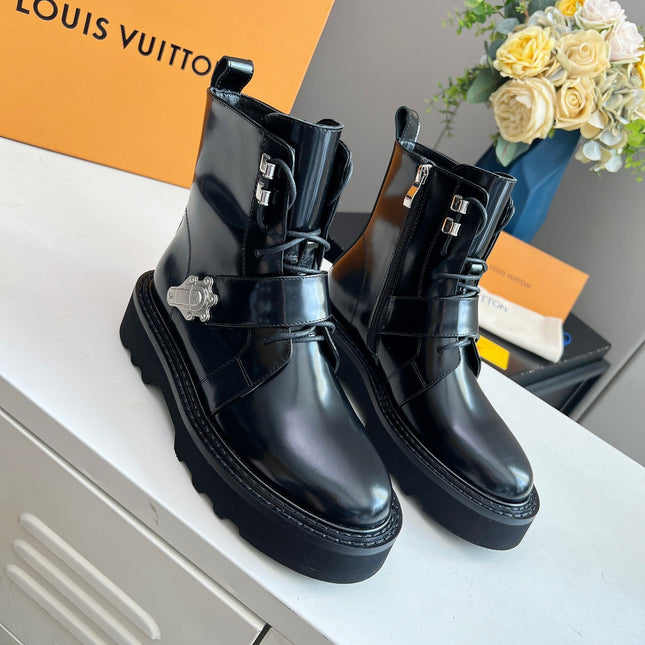 LV WOMEN'S BEAUBOURG ANKLE BOOT IN GLOSSY BLACK CALFSKIN