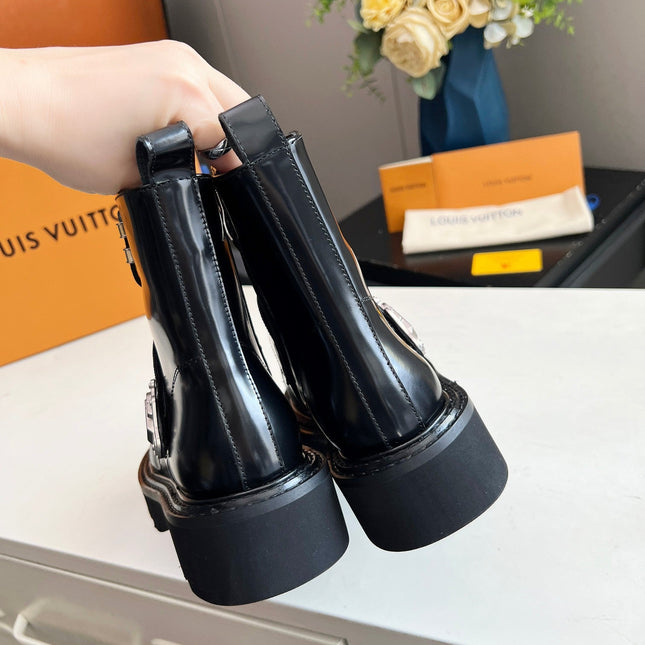 LV WOMEN'S BEAUBOURG ANKLE BOOT IN GLOSSY BLACK CALFSKIN