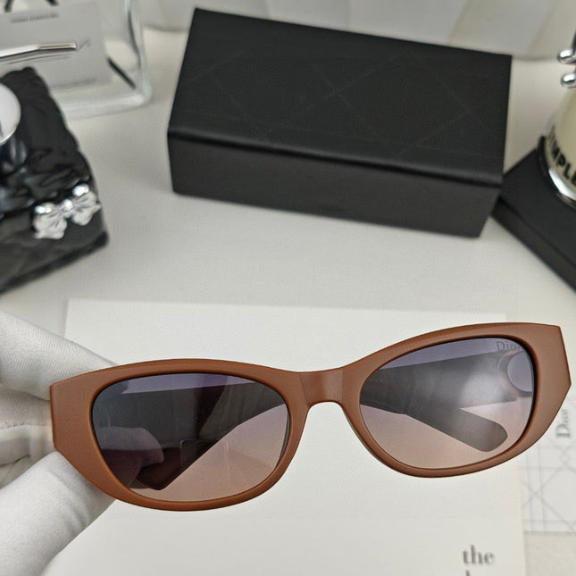 MONTAIGNE SUNGLASS 25135 IN ACETATE