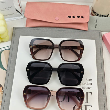 RUNWAY SQUARE SUNGLASSES 53044 IN ACETATE