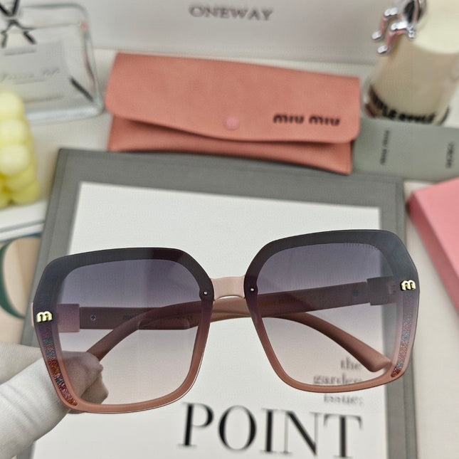RUNWAY SQUARE SUNGLASSES 53044 IN ACETATE