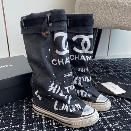 HIGH BOOTS IN BLACK CANVAS