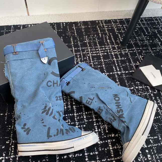 HIGH BOOTS IN OCEAN BLUE CANVAS
