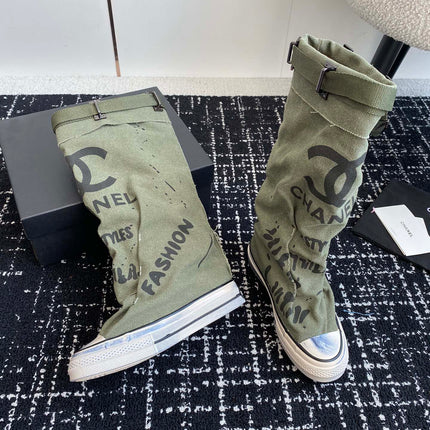 HIGH BOOTS IN ARMY GREEN CANVAS