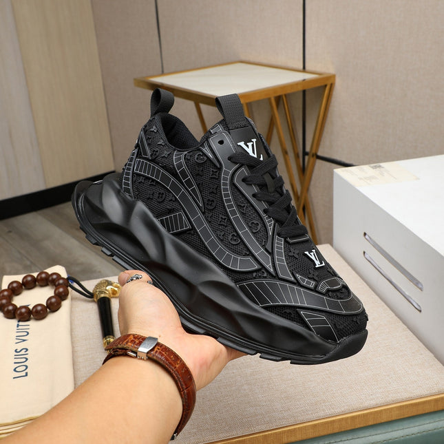LV TRAINER IN BLACK CALFSKIN AND BREATHABLE MESH
