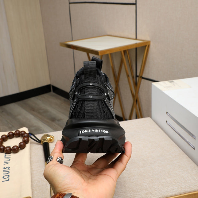 LV TRAINER IN BLACK CALFSKIN AND BREATHABLE MESH