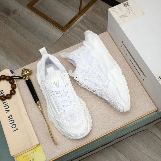 LV TRAINER IN WHITE CALFSKIN AND BREATHABLE MESH