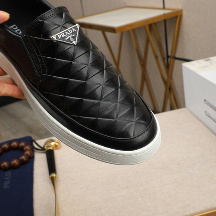 PRA LOAFER IN BLACK EMBOSSED CALFSKIN