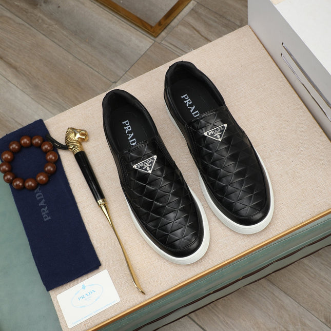 PRA LOAFER IN BLACK EMBOSSED CALFSKIN