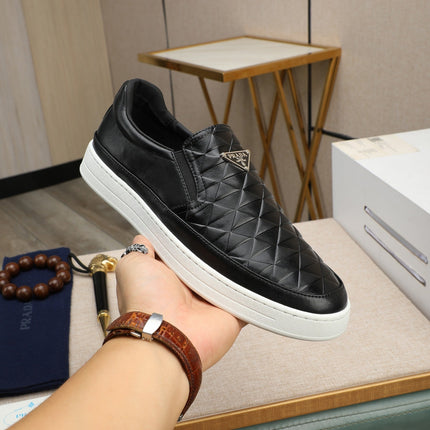 PRA LOAFER IN BLACK EMBOSSED CALFSKIN