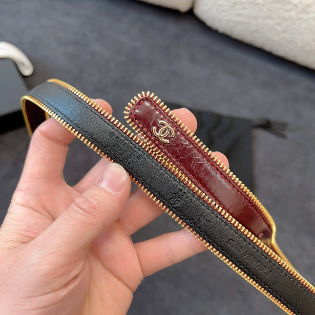 BELT 20MM IN WINE RED CALFSKIN WITH INTERWOVEN CHAIN BUCKLE ZIPPER IN TRIM GOLD HARDWARE