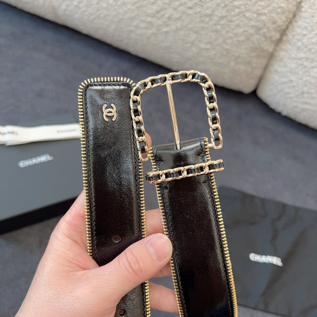 BELT 40MM IN BLACK CALFSKIN WITH INTERWOVEN CHAIN BUCKLE ZIPPER IN TRIM GOLD HARDWARE