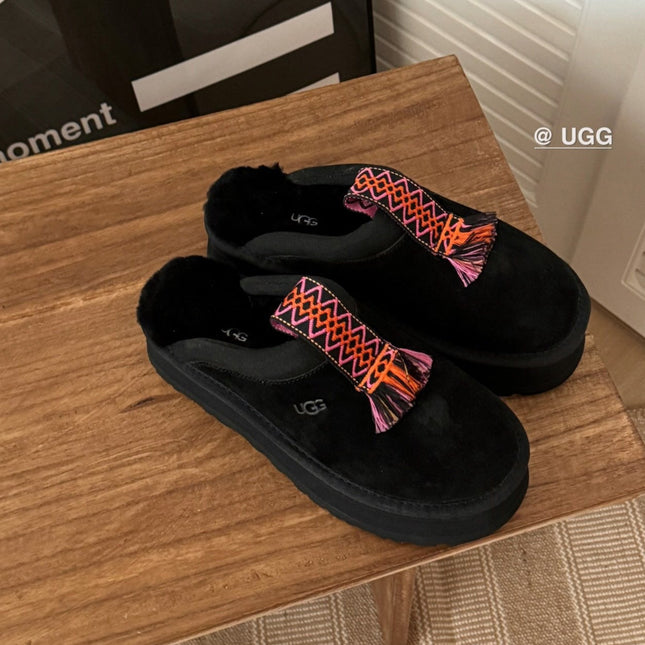 TAZZLE SLIPPER IN BLACK SUEDE