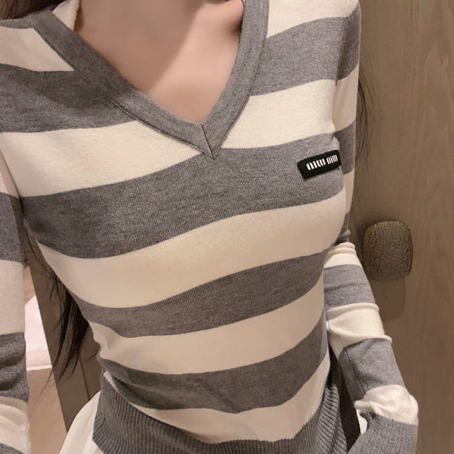 MIUMIU TOP AND SKIRT SET STYLE 443