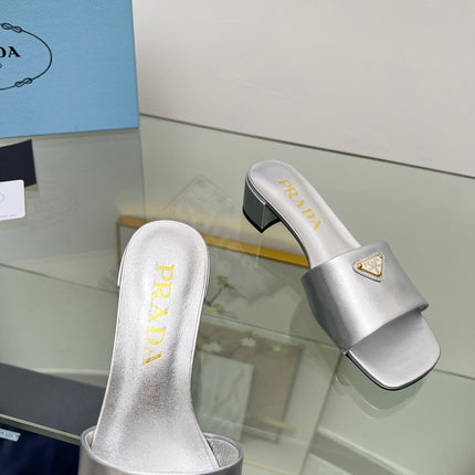 PRA EMBROIDERED SLIDES 40 SILVER CALFSKIN