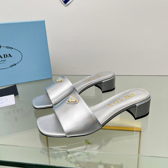 PRA EMBROIDERED SLIDES 40 SILVER CALFSKIN