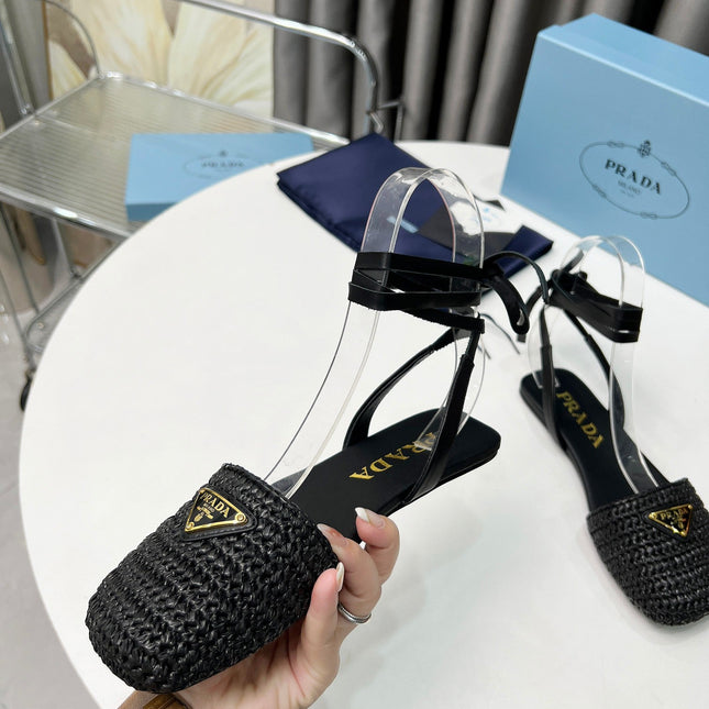 CROCHET SANDALS IN BLACK FABRIC