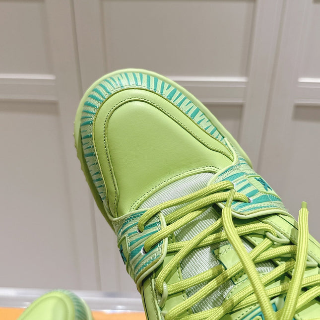 LV TRAINER MAXI LV X PARK SEO-BO IN PEAR GREEN CALFSKIN