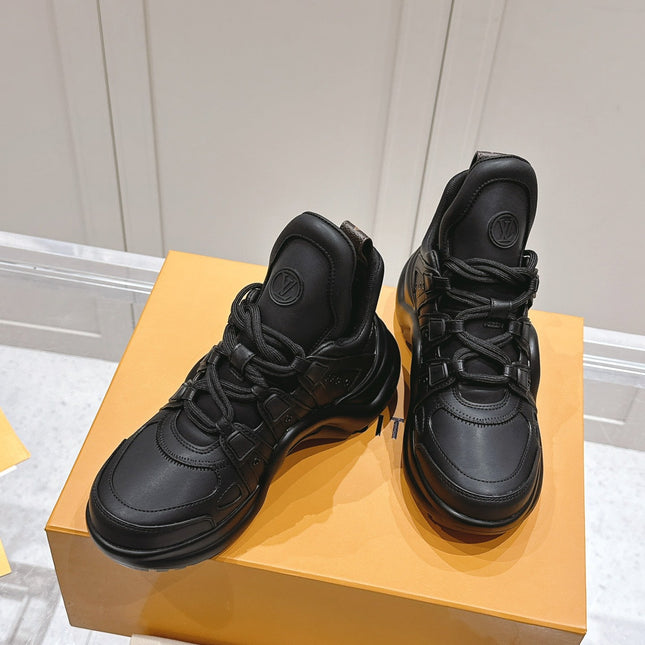 LV BARRACUDA SNEAKER IN BLACK CALFSKIN