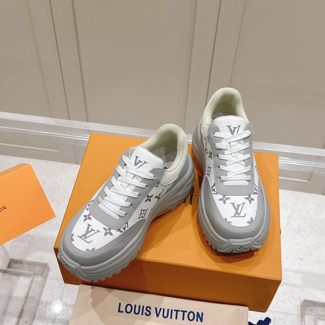 RUN AWAY SNEAKER IN DOVE GRAY MIX WHITE CALFSKIN