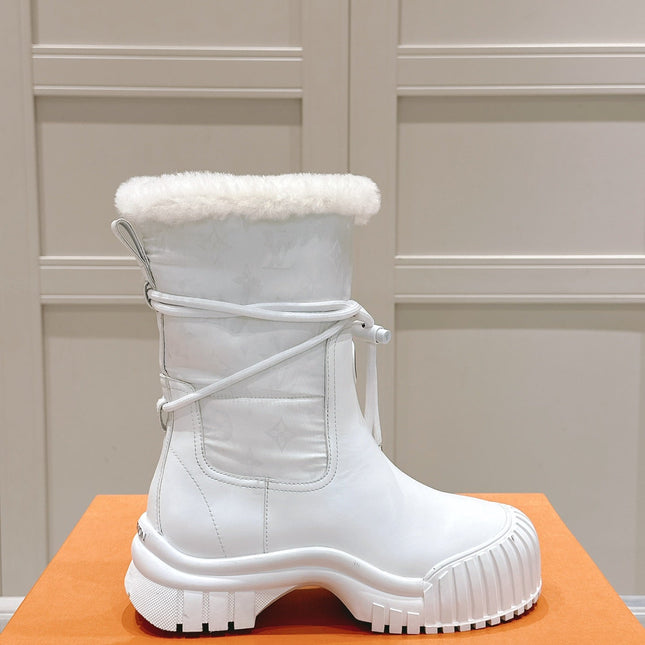 RUBY FLAT ANKLE BOOT IN WHITE CALFSKIN AND MONOGRAM NYLON