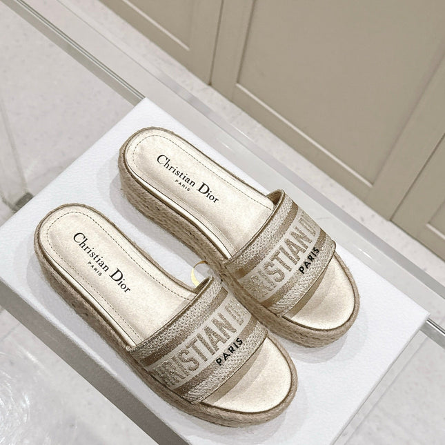 DWAY WEDGE SLIDES 45MM IN WARM GREIGE FABRIC RAFFIA SOLE
