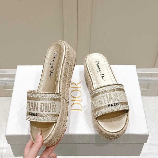 DWAY WEDGE SLIDES 45MM IN WARM GREIGE FABRIC RAFFIA SOLE