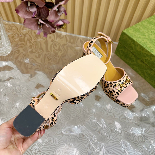 HORSEBIT HIGH-HEEL SANDAL WITH LEOPARD PRINT IN LIGHT PINK VELVET AND CALFSKIN LINING